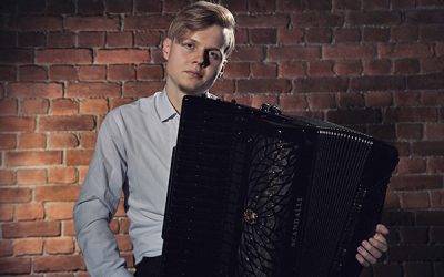 New accordion scholarship offers keys to the future