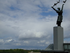 Kyiv statue