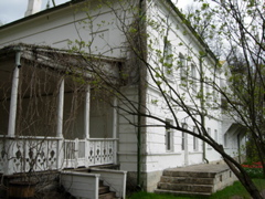 Tolstoy house 1