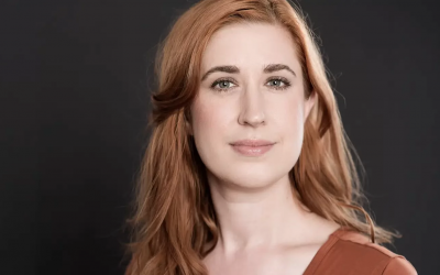 Theatre grad Laura Anne Harris practices patients